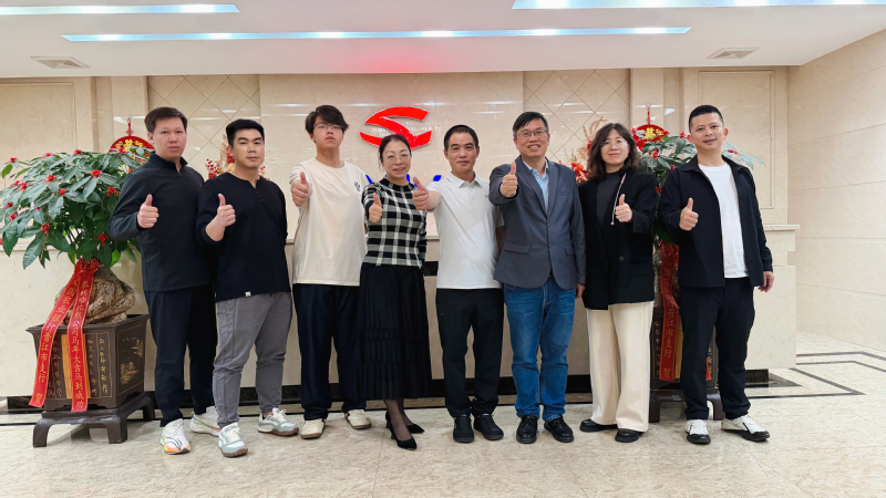 电子商务教研室教师赴晋江哈比熊...